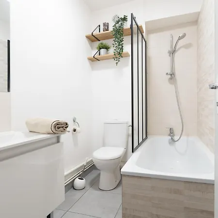 La Loge De Nicolas Apartment *
